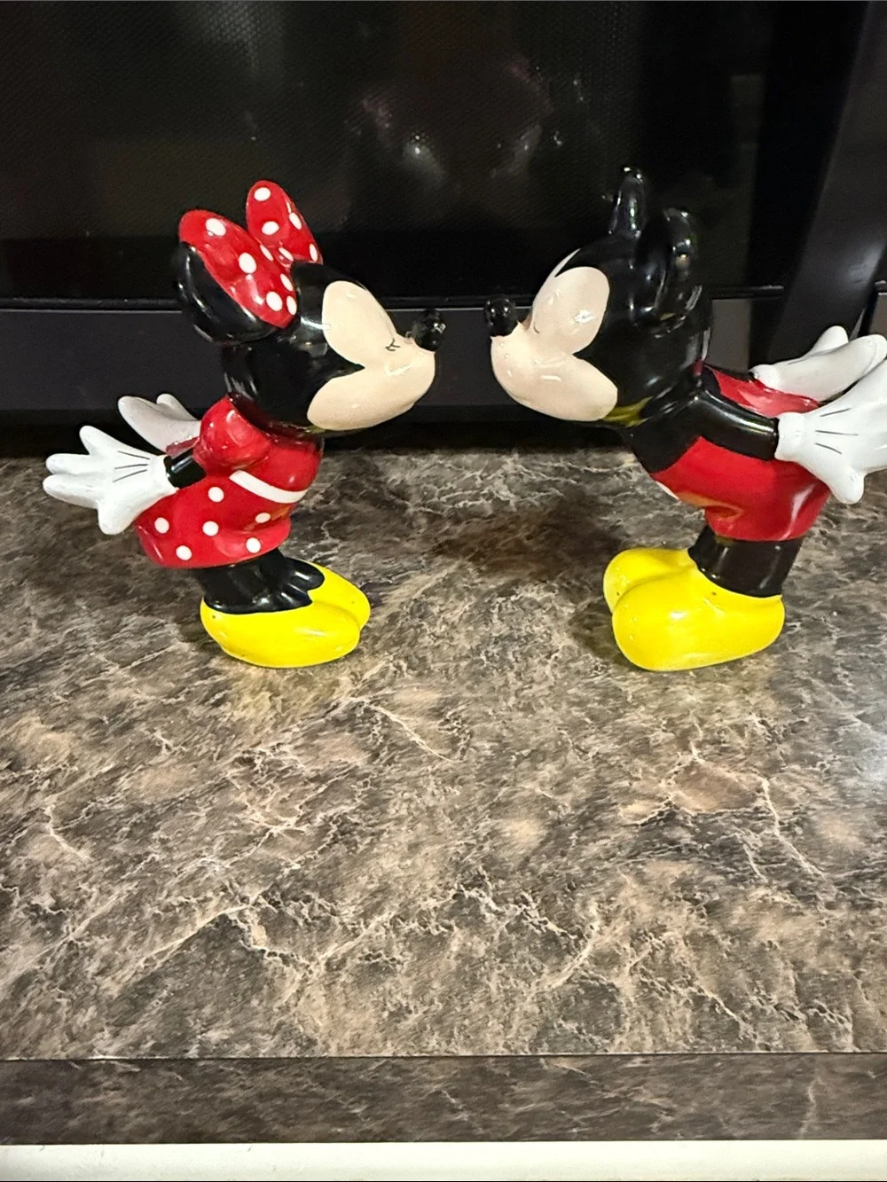 Disney Minnie and Mickey Salt & Pepper Figurine Pair in Red, Black, Yellow